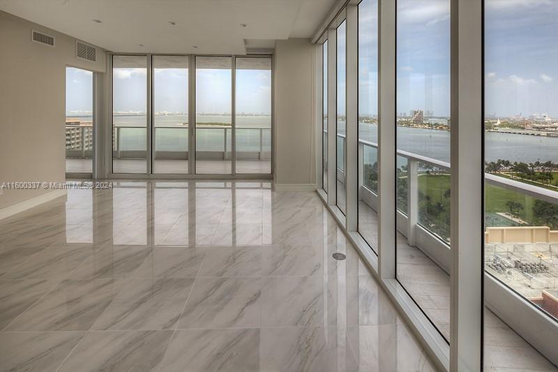 2020 N Bayshore Dr # 1710