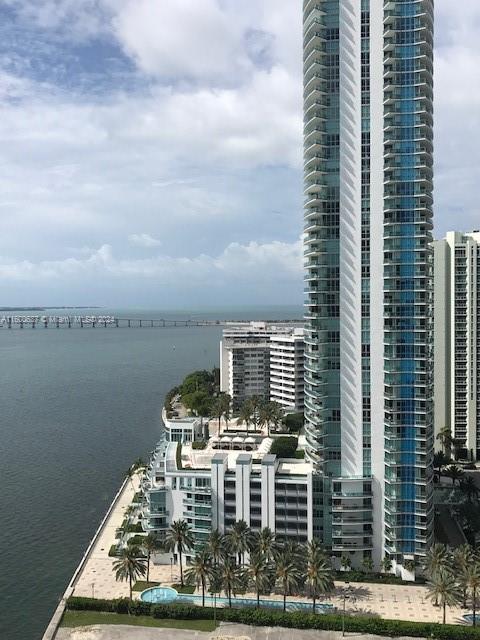 1155 Brickell Bay Dr # 2209