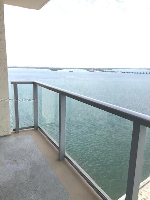 1155 Brickell Bay Dr # 2209