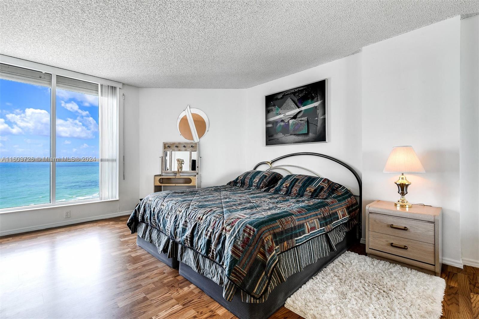 6767 Collins Ave # 1804