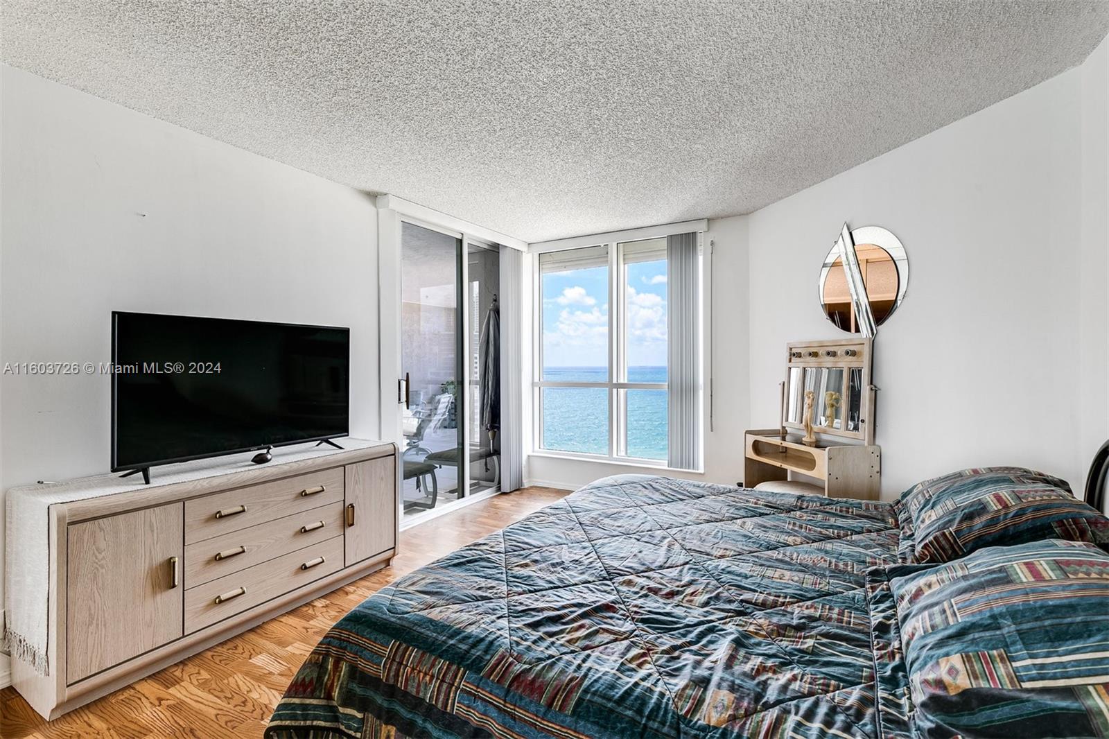 6767 Collins Ave # 1804