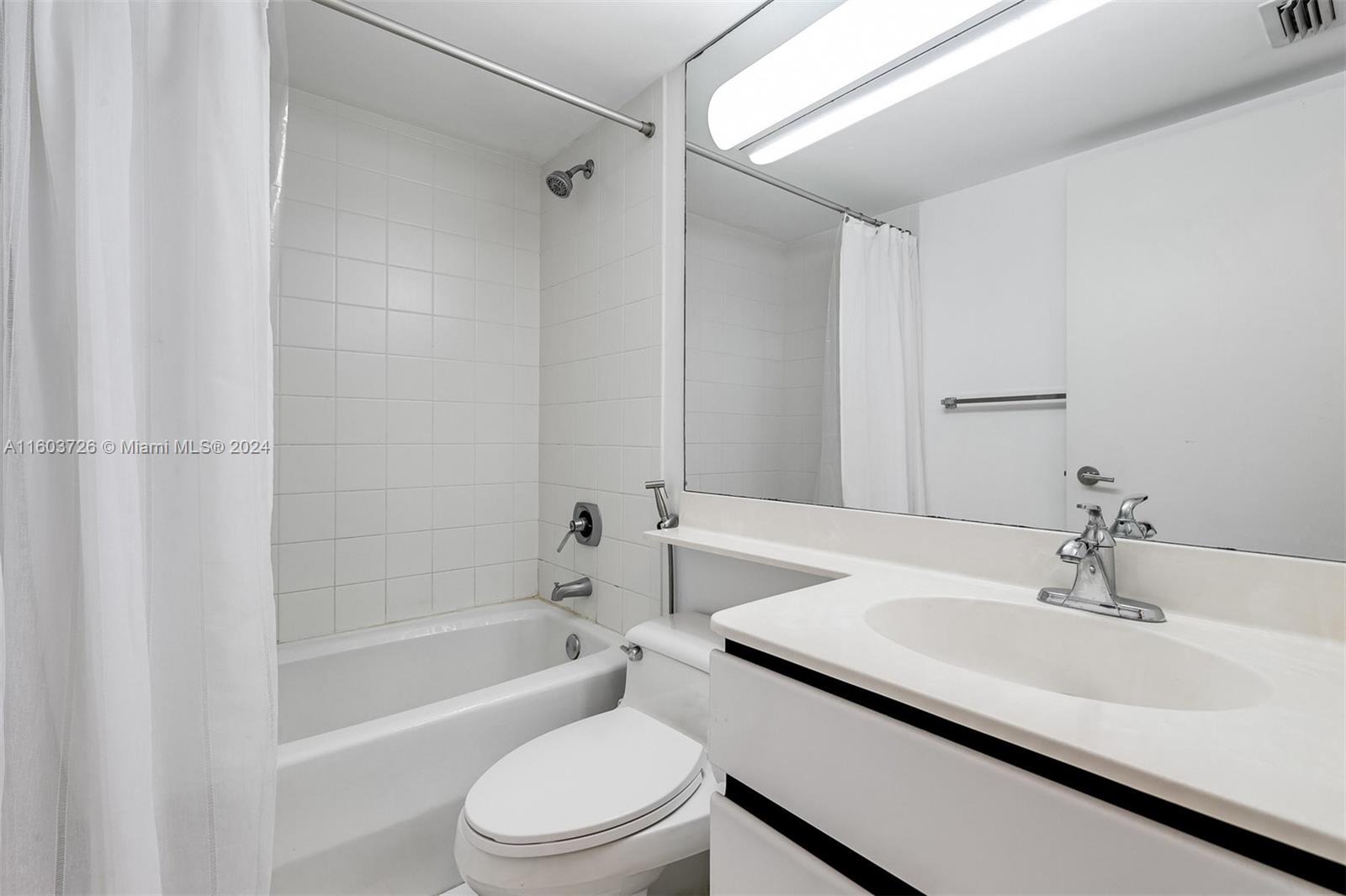 6767 Collins Ave # 1804