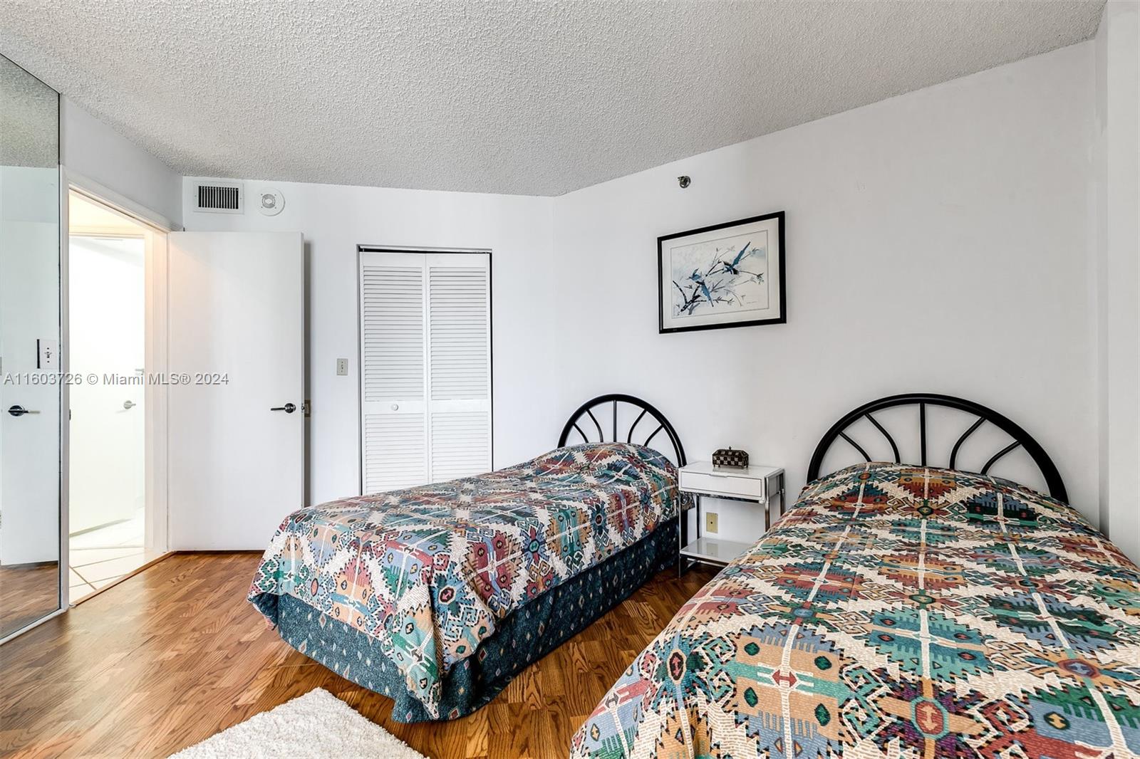 6767 Collins Ave # 1804