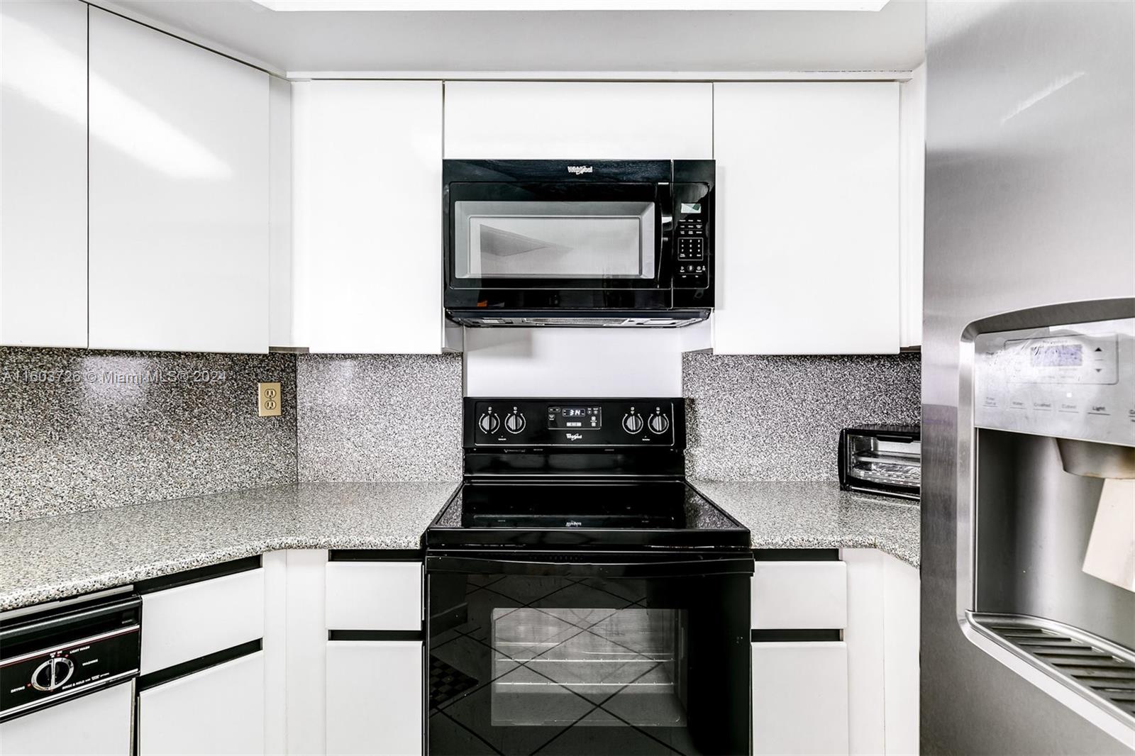 6767 Collins Ave # 1804