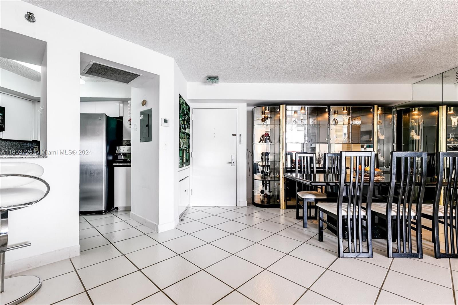 6767 Collins Ave # 1804