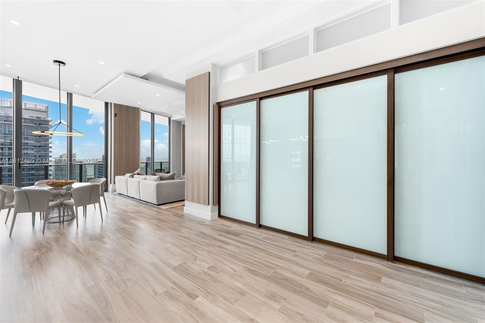 801 S Miami Ave Unit: LPH 5602
