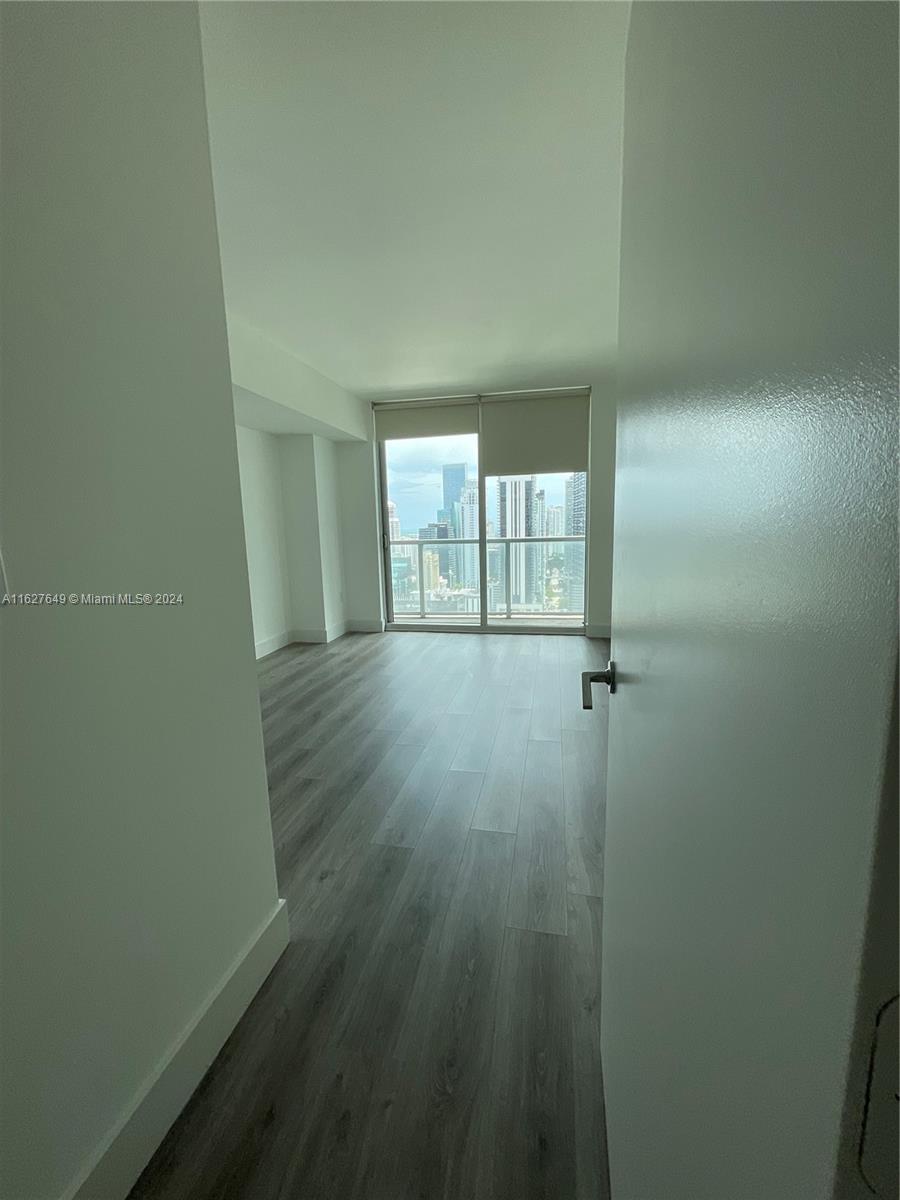 55 SE 6th St # 3704