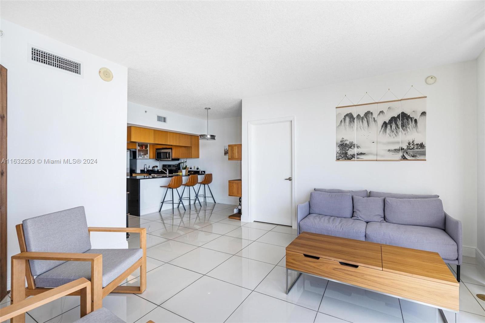 1750 N Bayshore Dr # 42