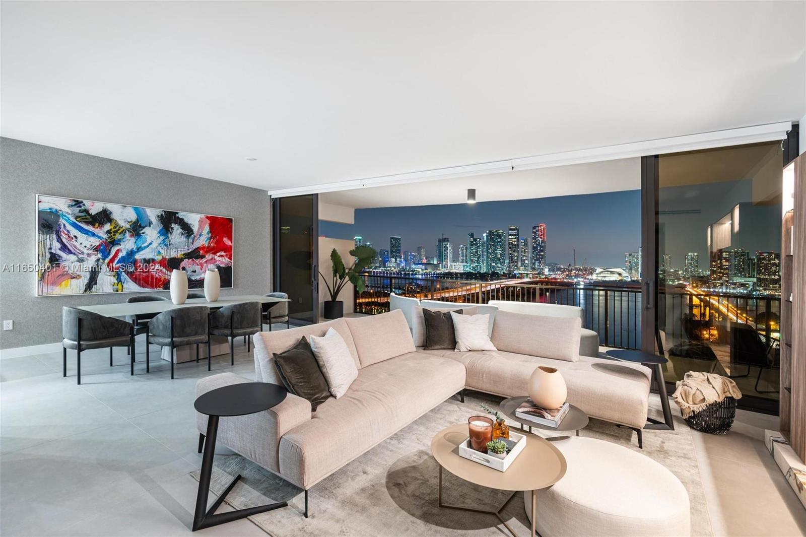 1000 Venetian Way # 1706