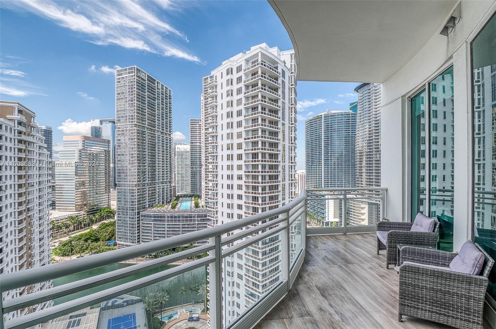 900 Brickell Key Blvd # 2305