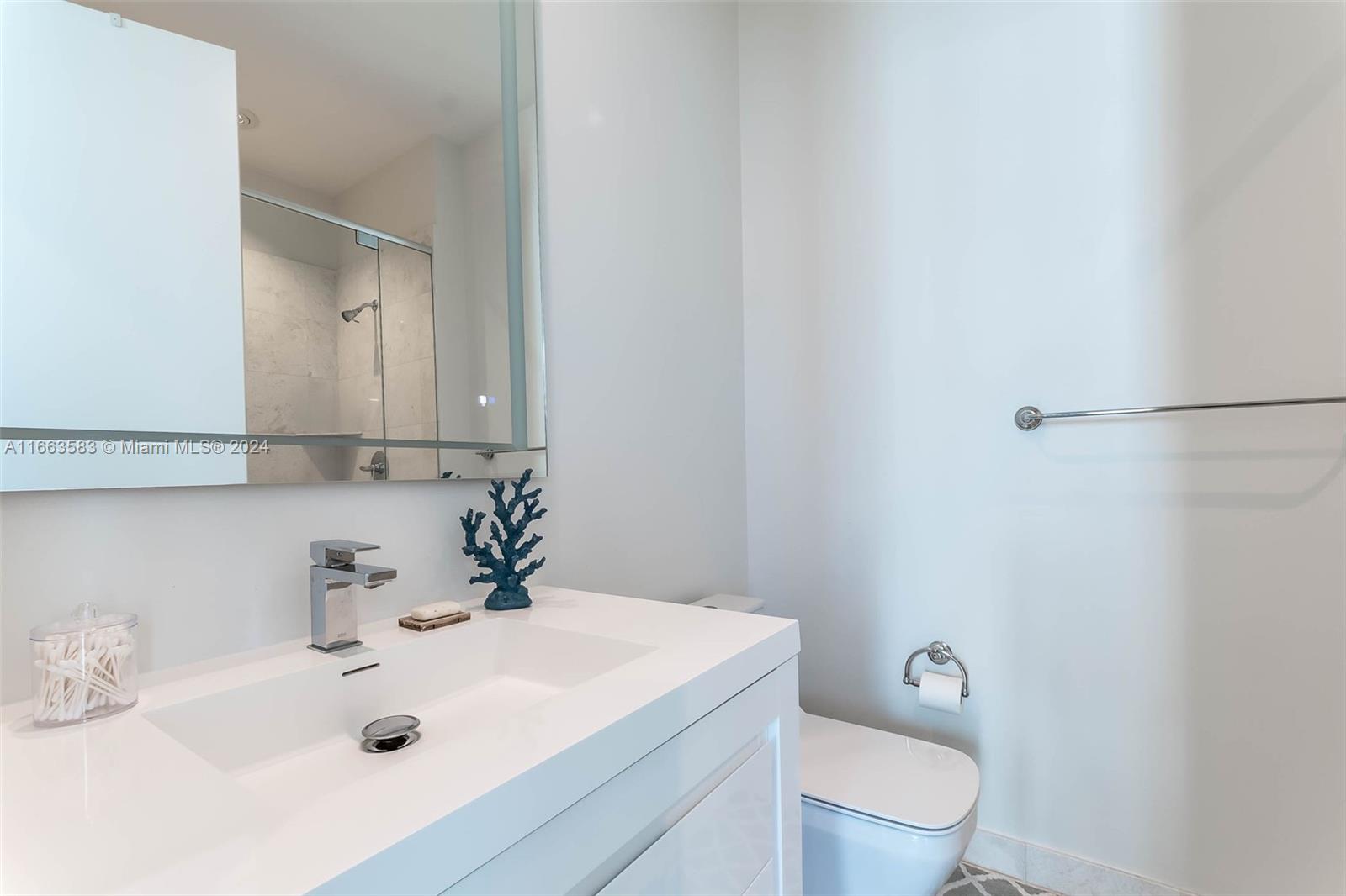 900 Brickell Key Blvd # 2305