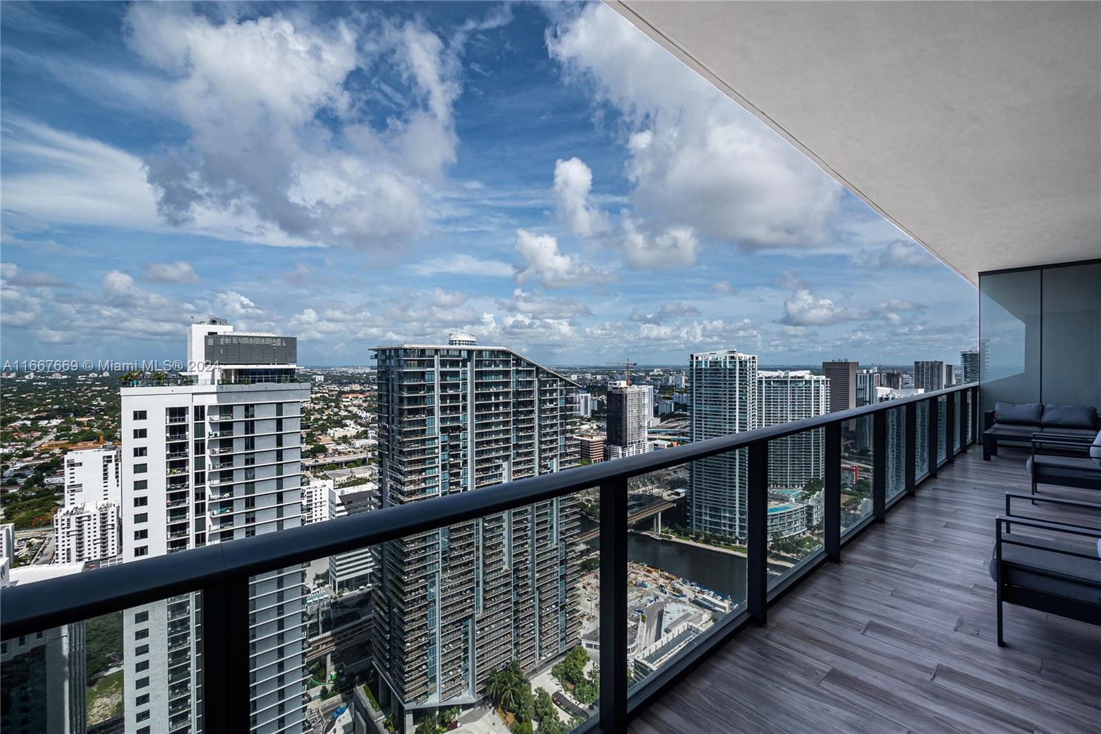 801 S Miami Ave Unit: 4910