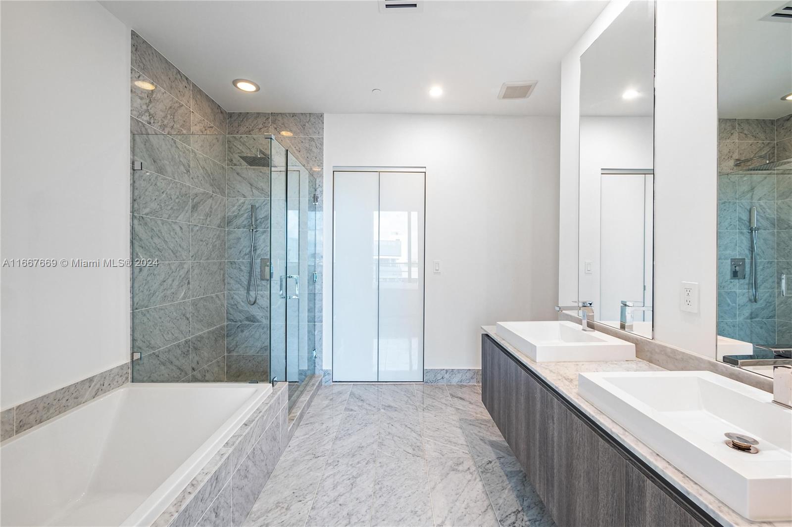801 S Miami Ave Unit: 4910