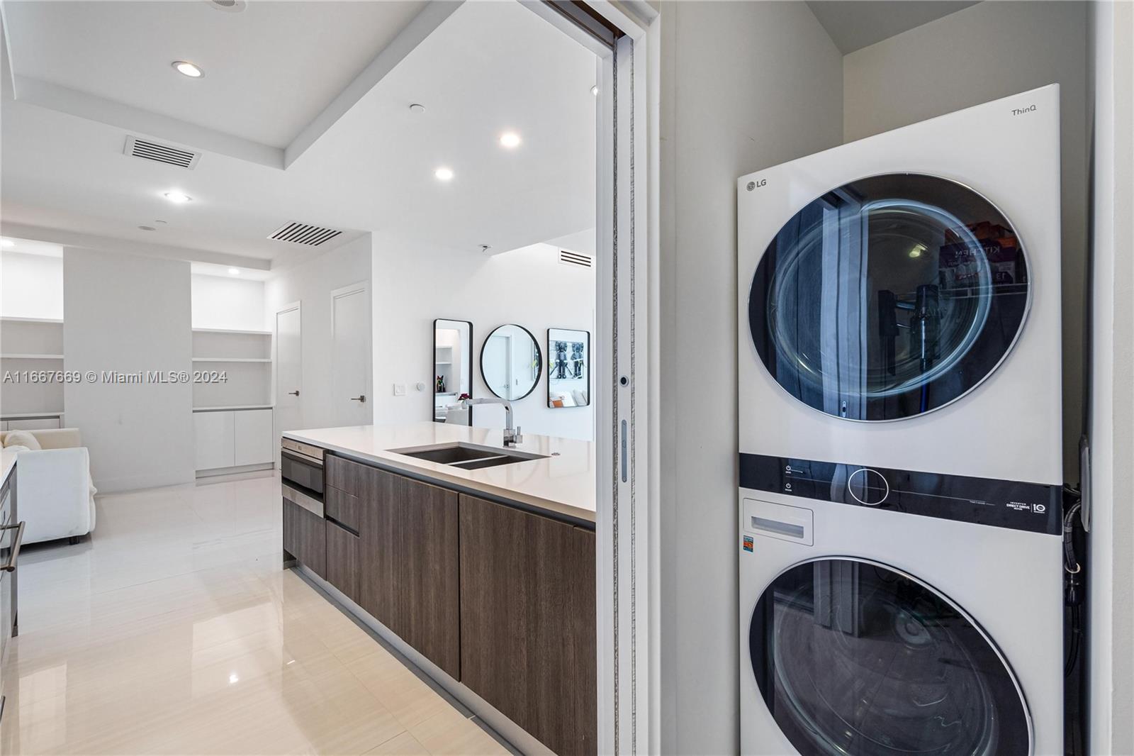 801 S Miami Ave Unit: 4910