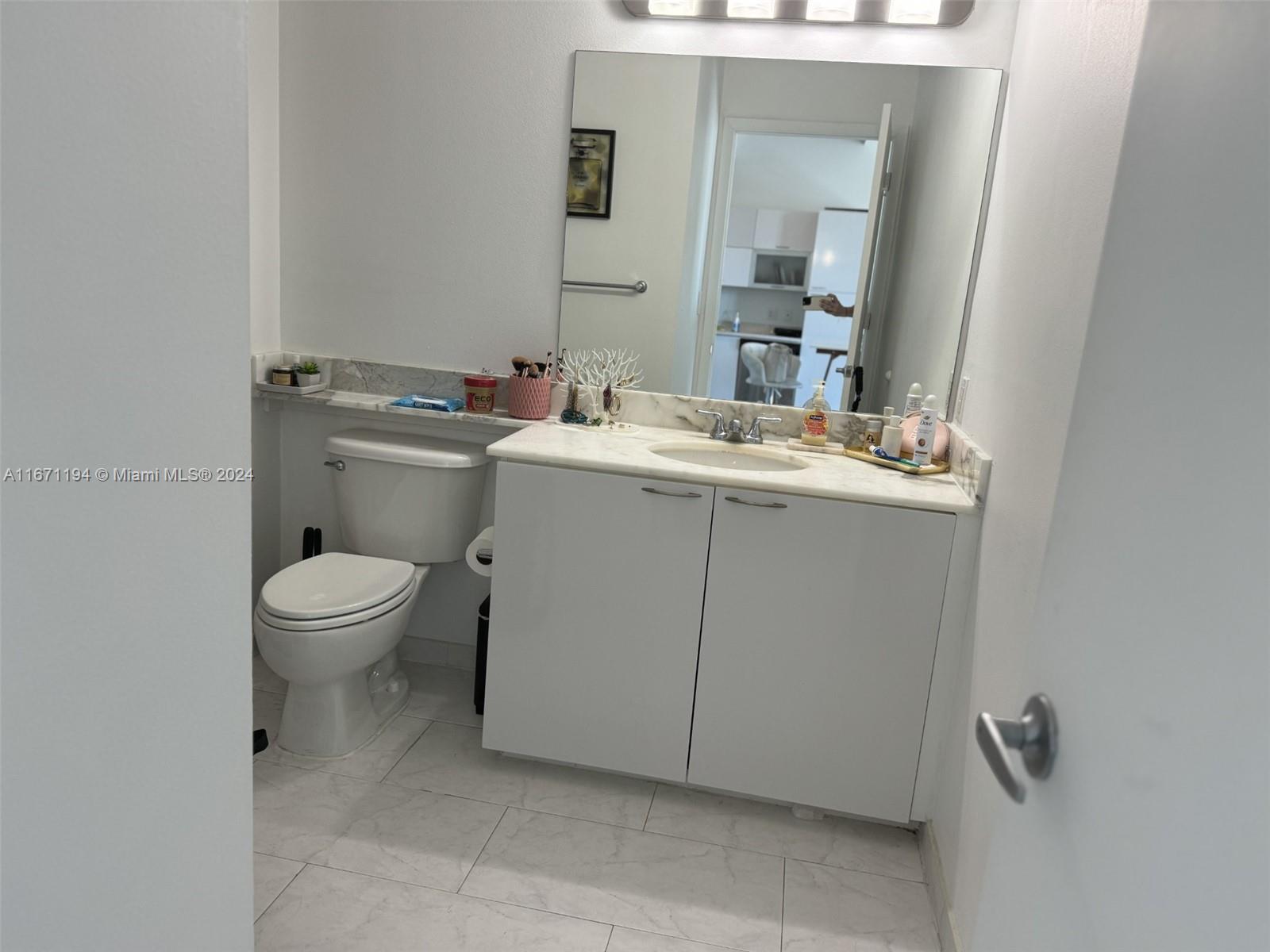 234 NE 3rd St # 1503
