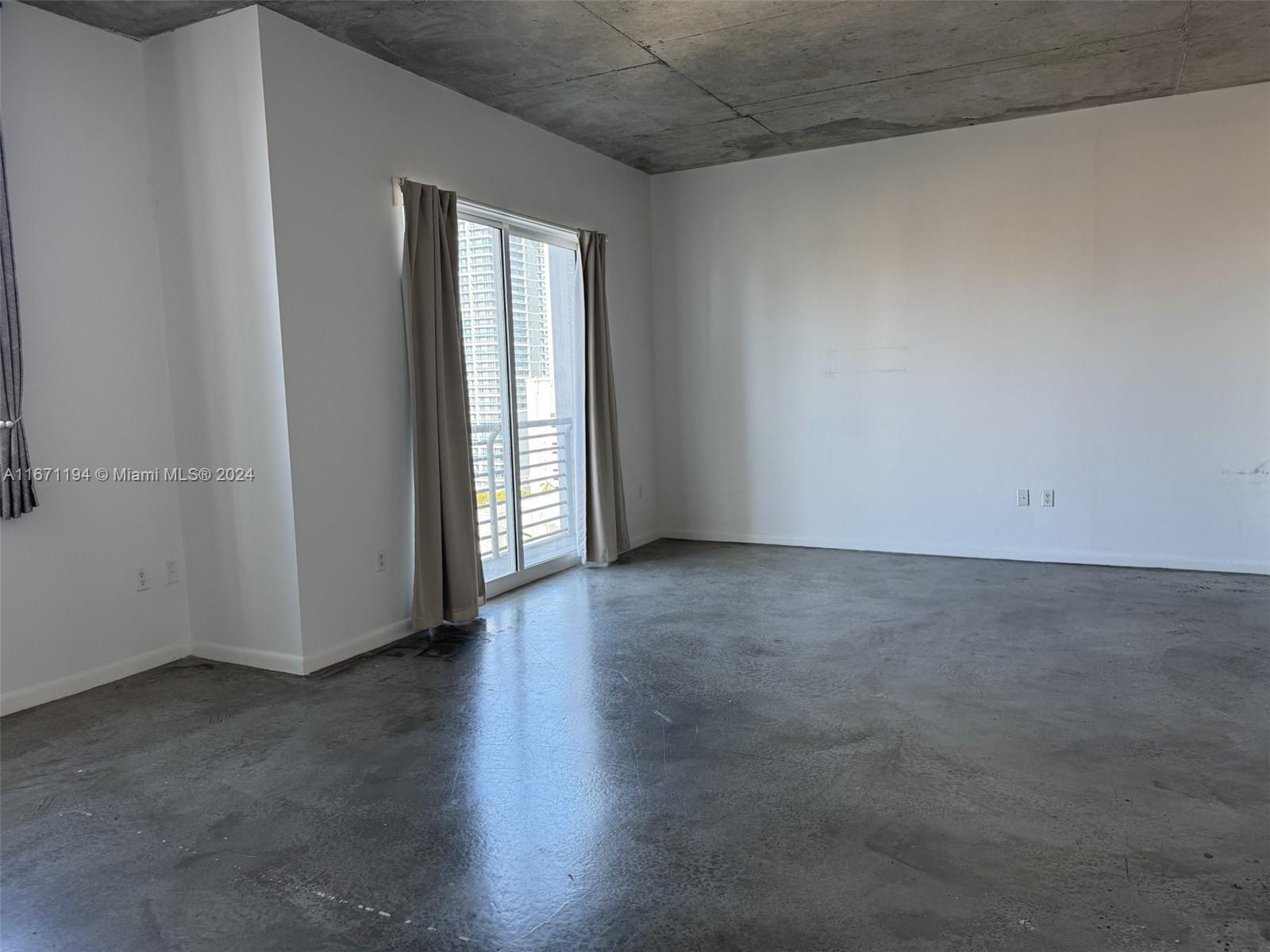 234 NE 3rd St # 1503