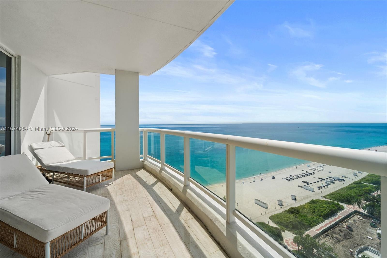 4201 Collins Ave # 2301