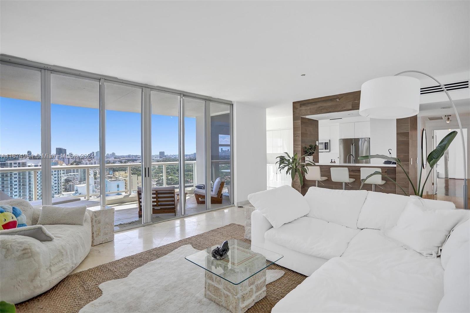 4201 Collins Ave # 2301