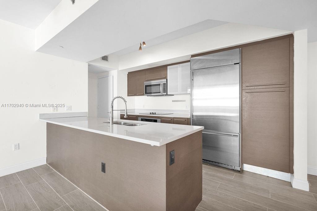 55 SE 6th St # 3703