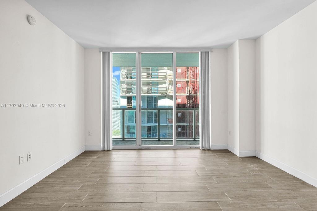 55 SE 6th St # 3703