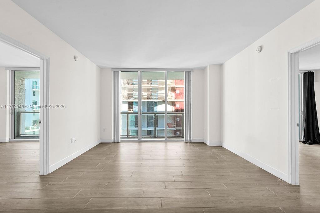 55 SE 6th St # 3703