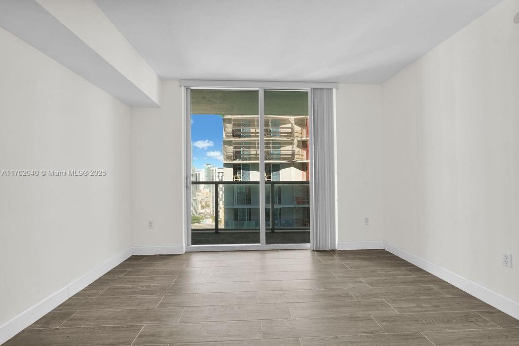 55 SE 6th St # 3703