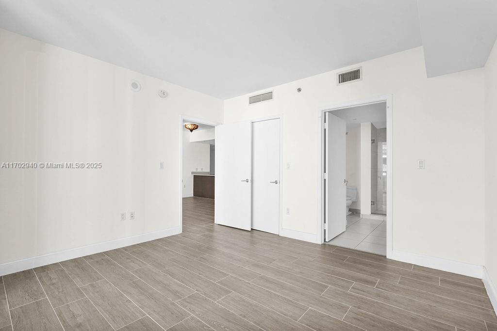 55 SE 6th St # 3703