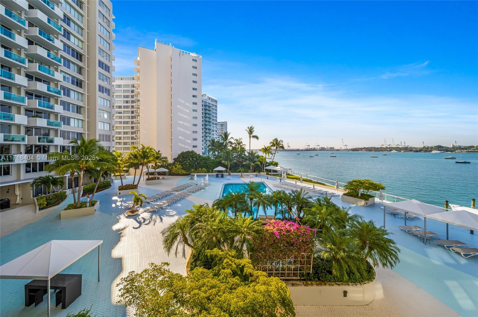 1200 West Ave # 327