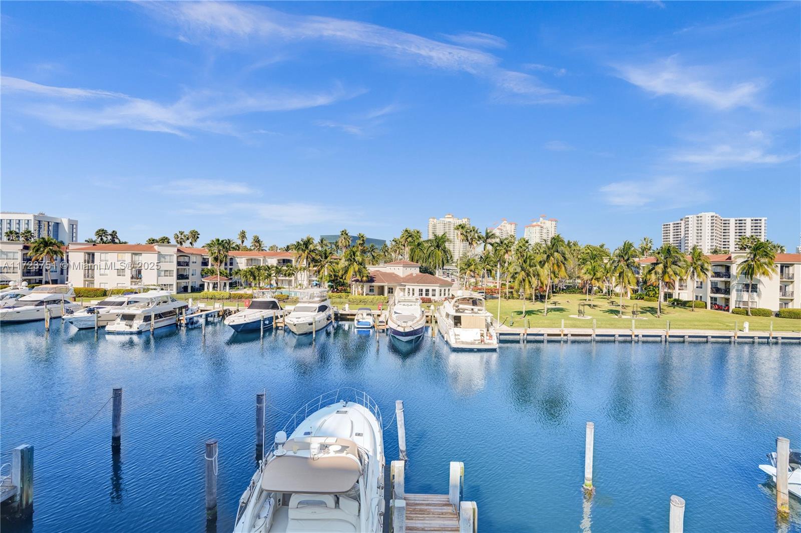 3131 NE 188th St # 803 Unit: 2-803