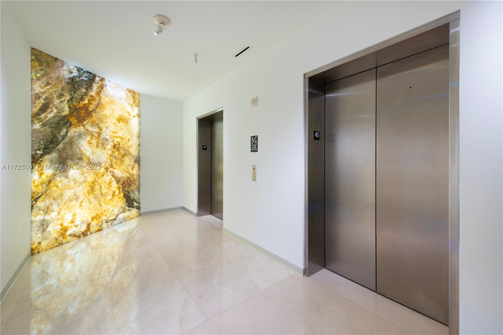2020 N Bayshore Dr # 4502
