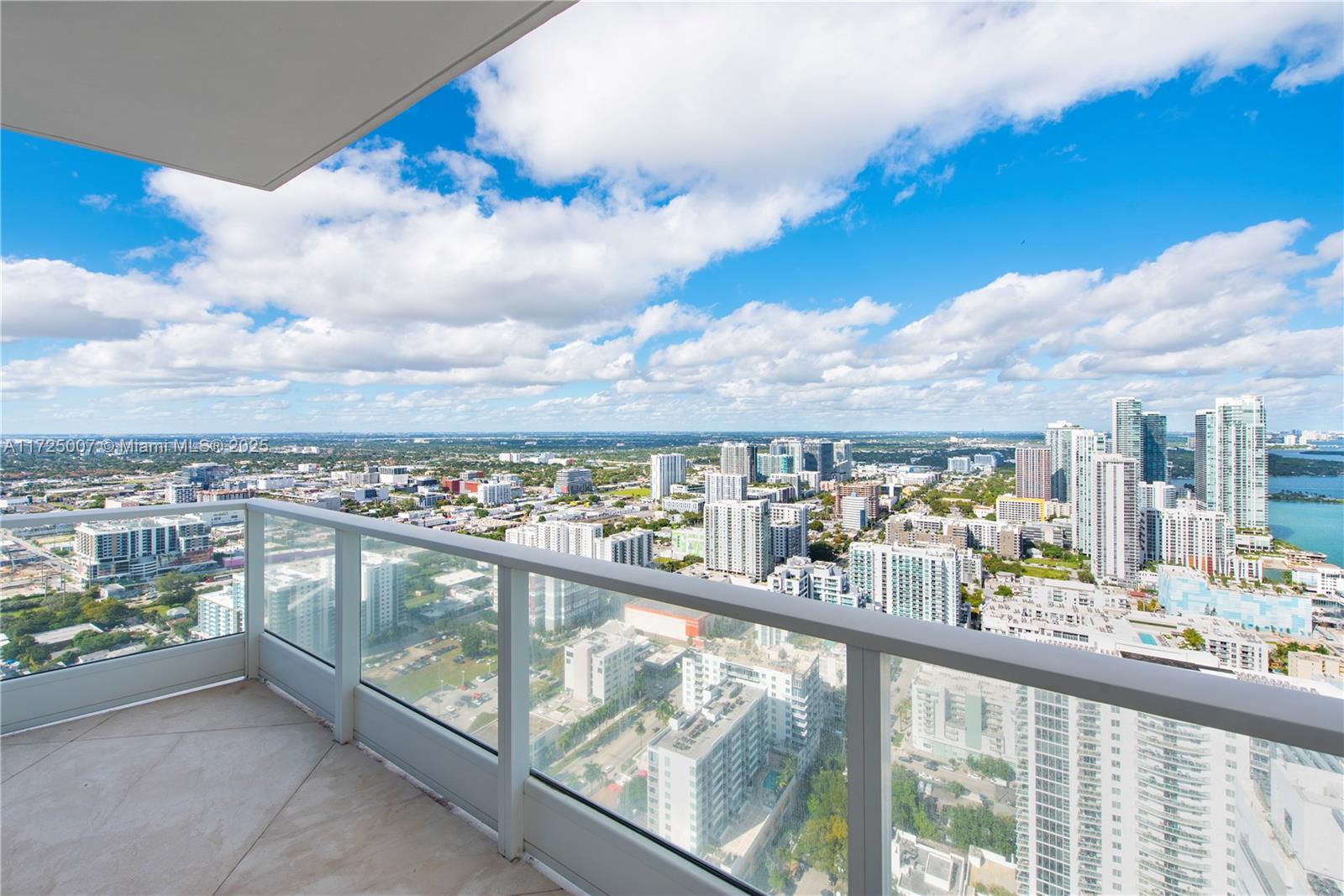 2020 N Bayshore Dr # 4502
