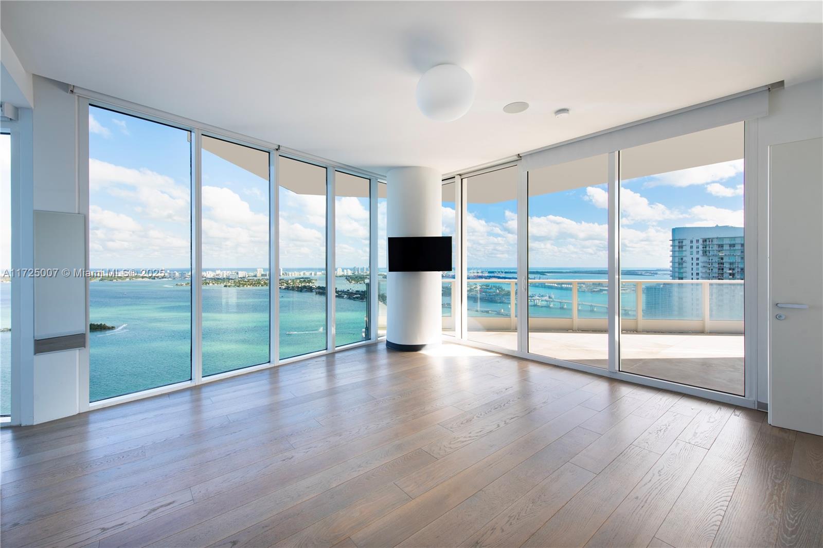 2020 N Bayshore Dr # 4502