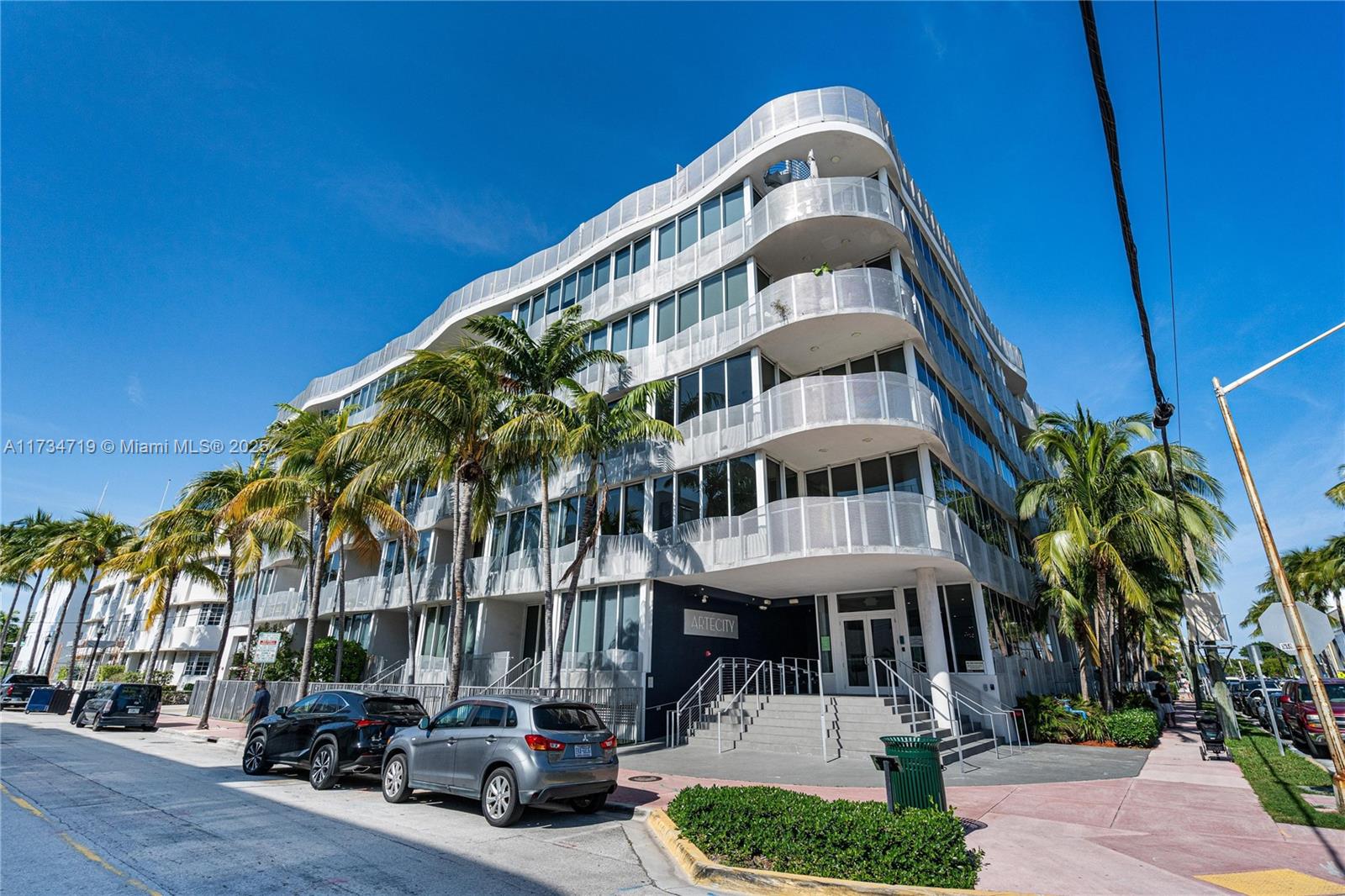 2100 Park Ave # 301