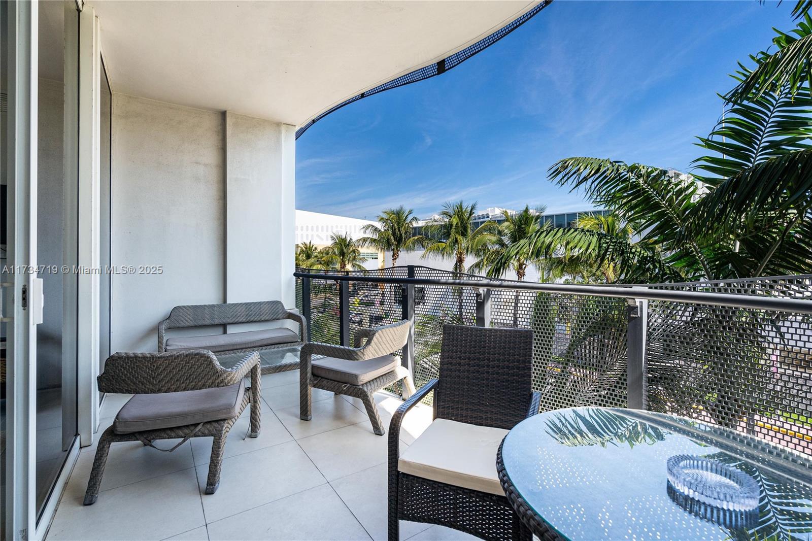 2100 Park Ave # 301