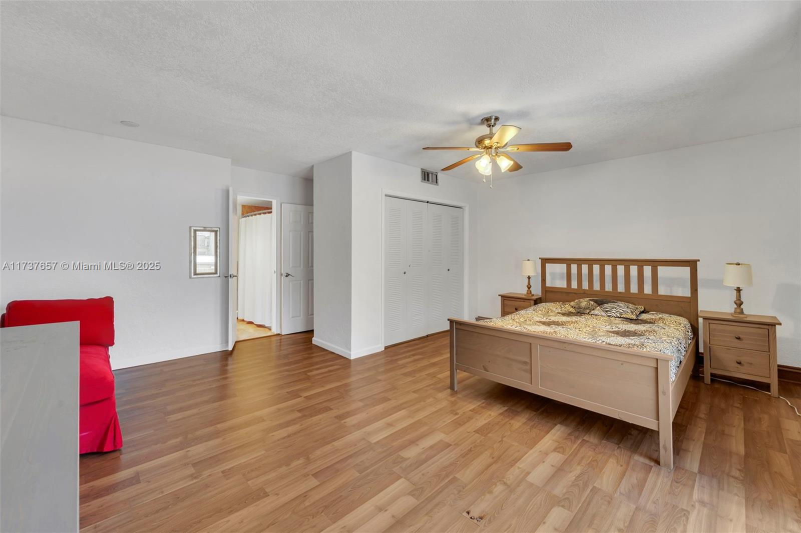 13512 NE 20th Ct