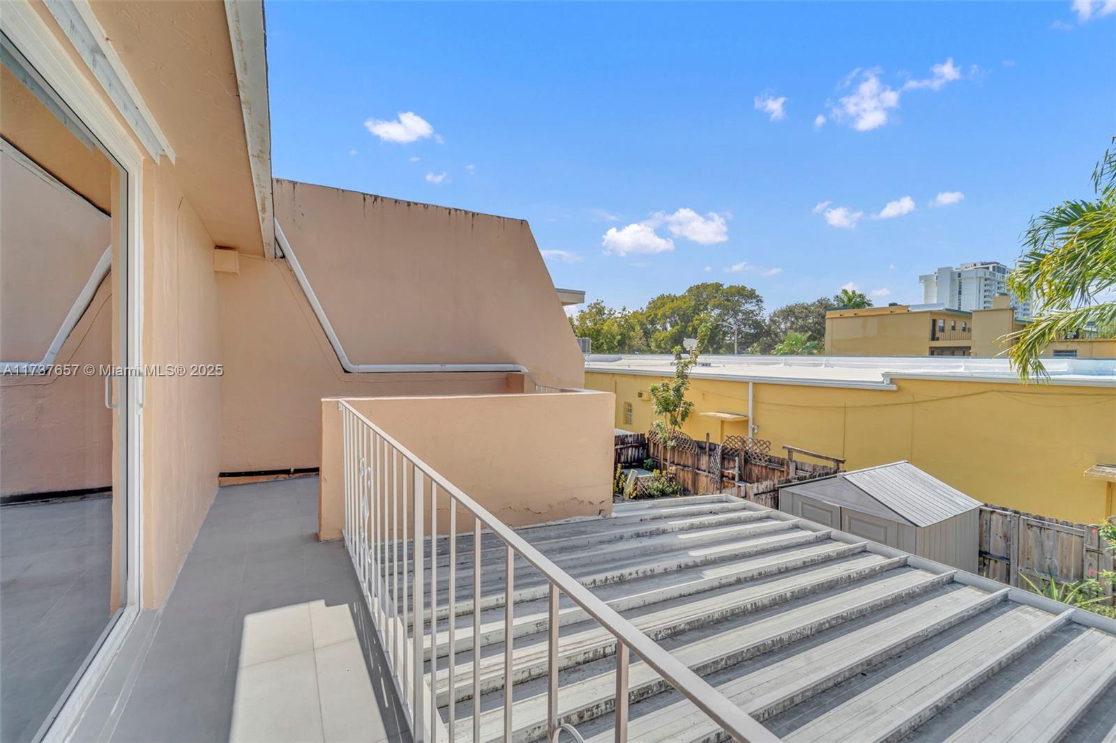 13512 NE 20th Ct