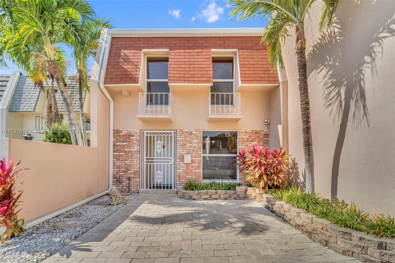13512 NE 20th Ct