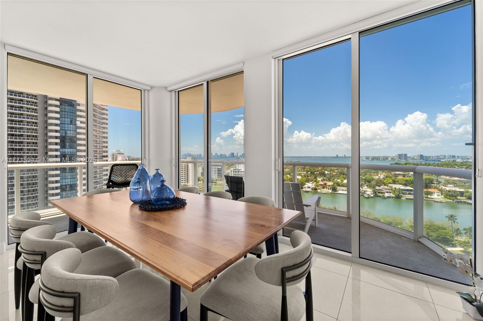 6365 Collins Ave # 2007