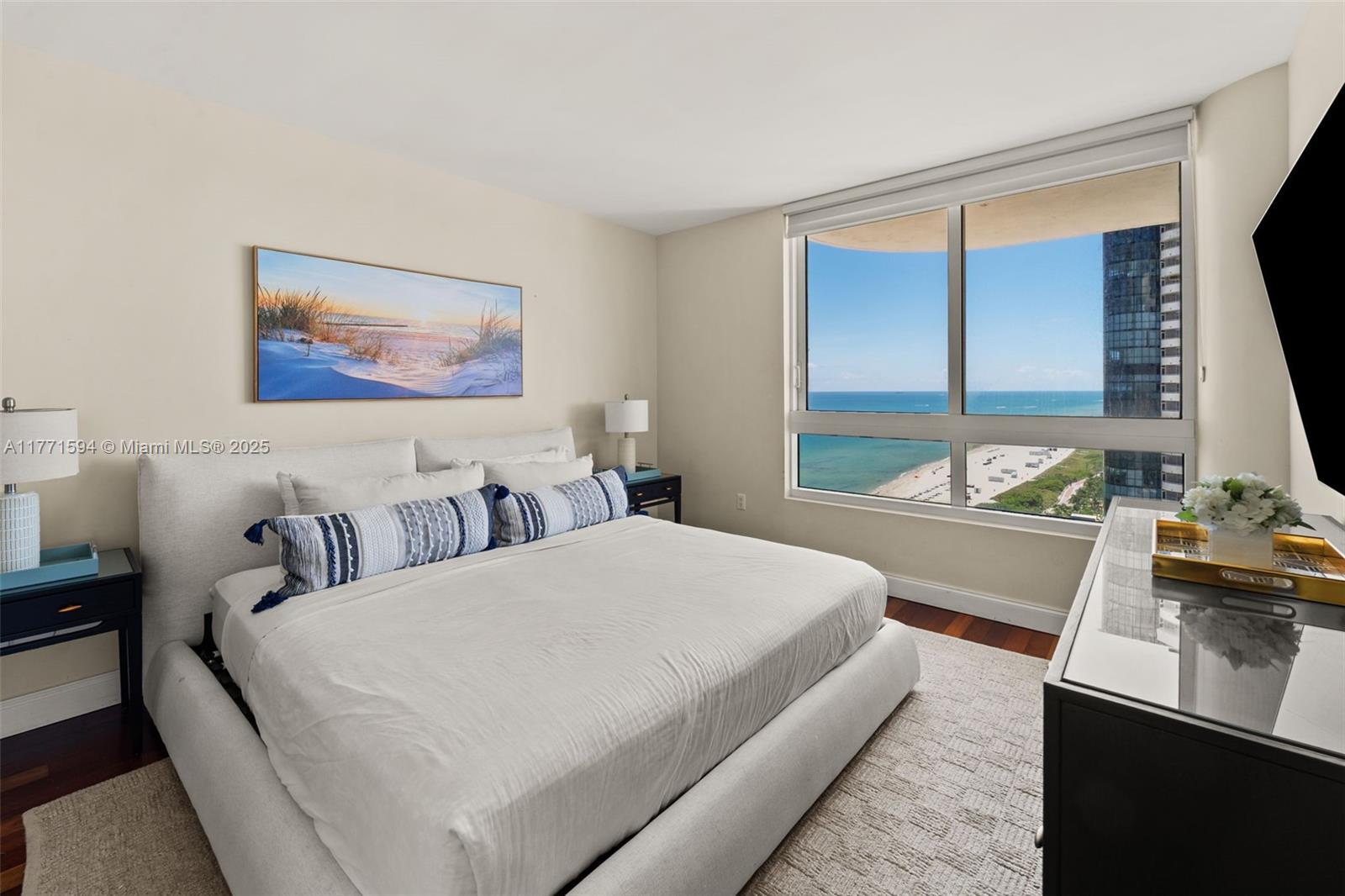 6365 Collins Ave # 2007