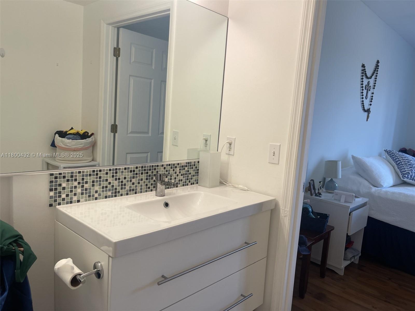 3500 Coral Way # 1413