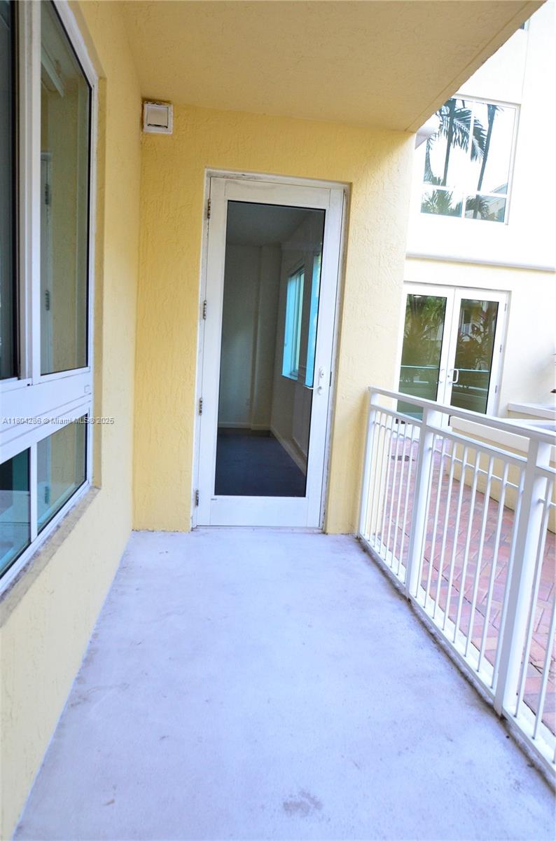 7355 SW 89th St # 426N