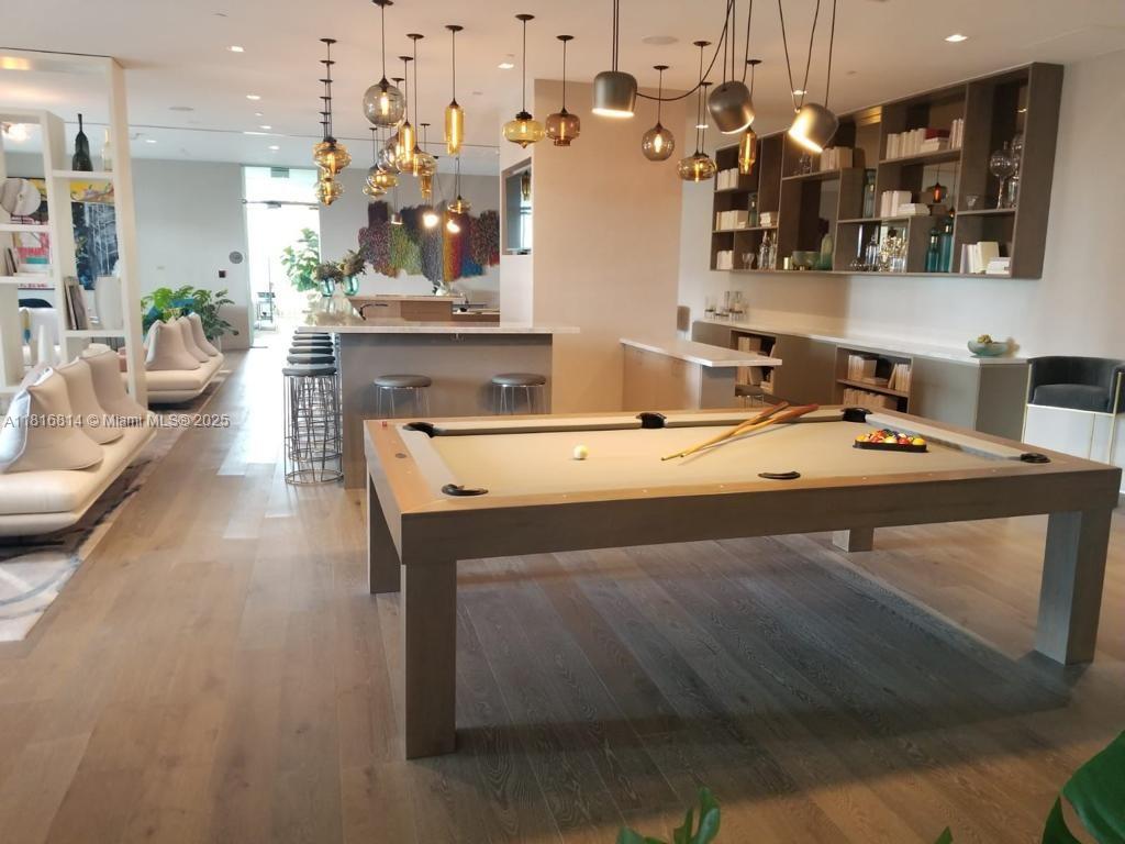 650 NE 32nd St # 2005, Miami Unit: 2005