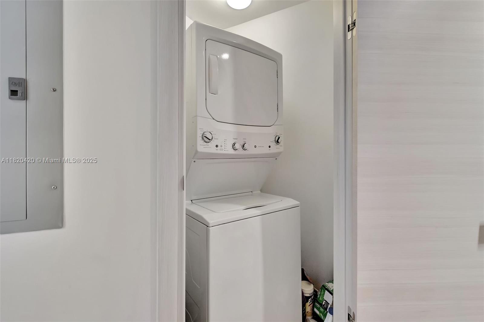 801 S Miami Ave Unit: 2205