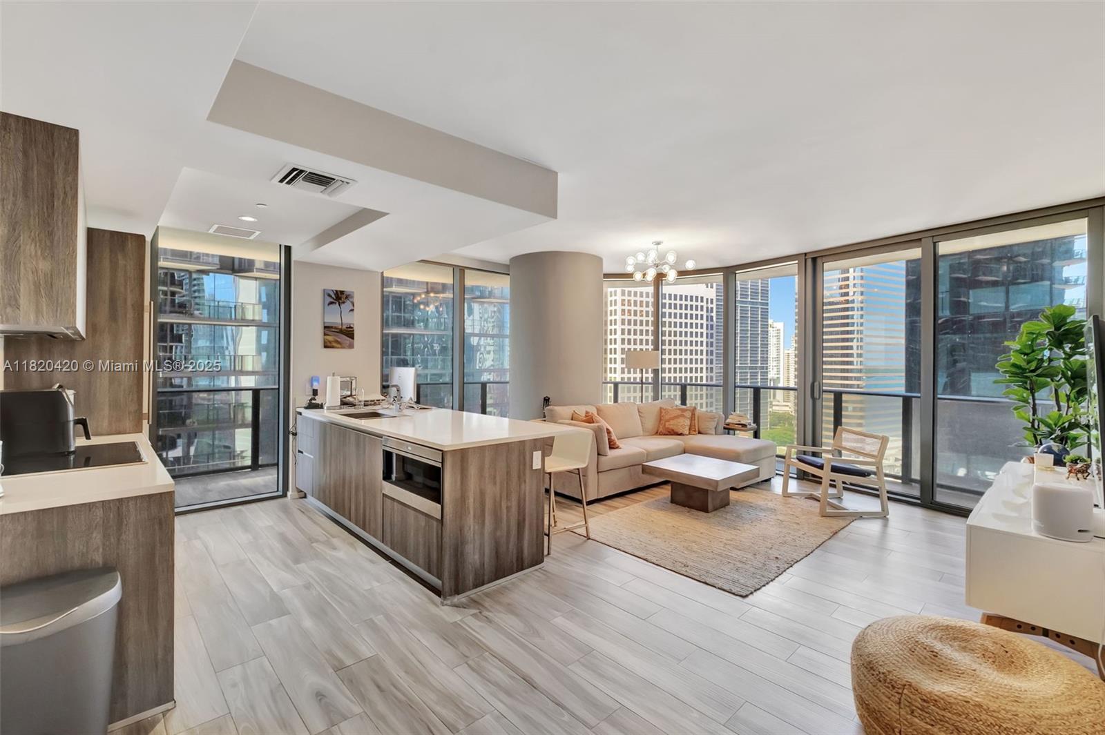 801 S Miami Ave Unit: 2205