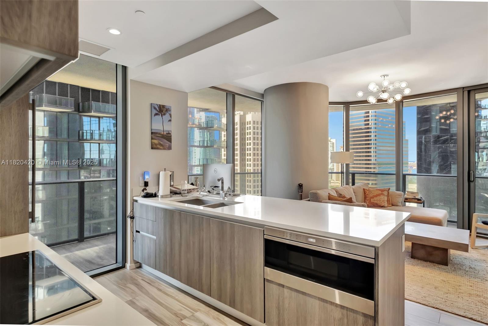 801 S Miami Ave Unit: 2205