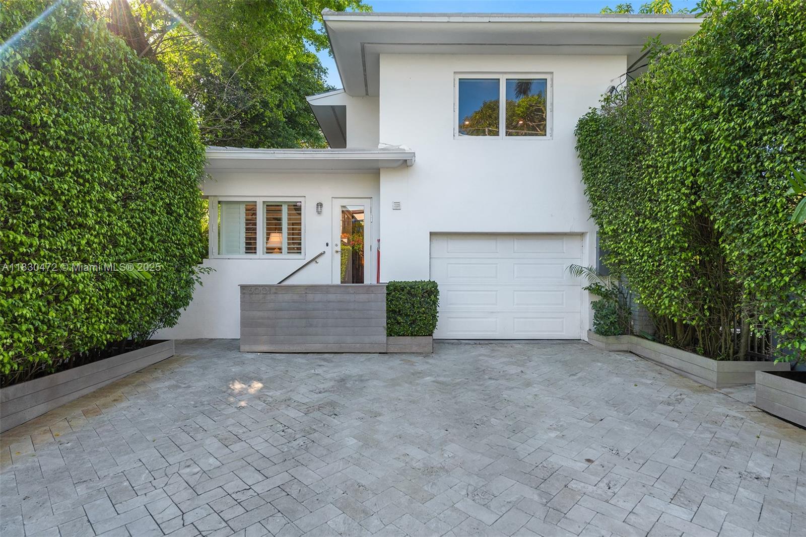 6001 N Bay Rd, Miami Beach