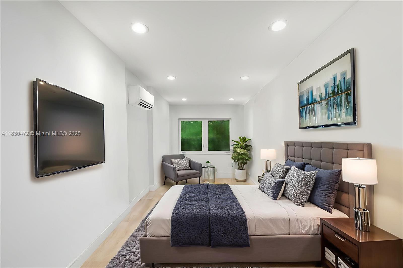 6001 N Bay Rd, Miami Beach