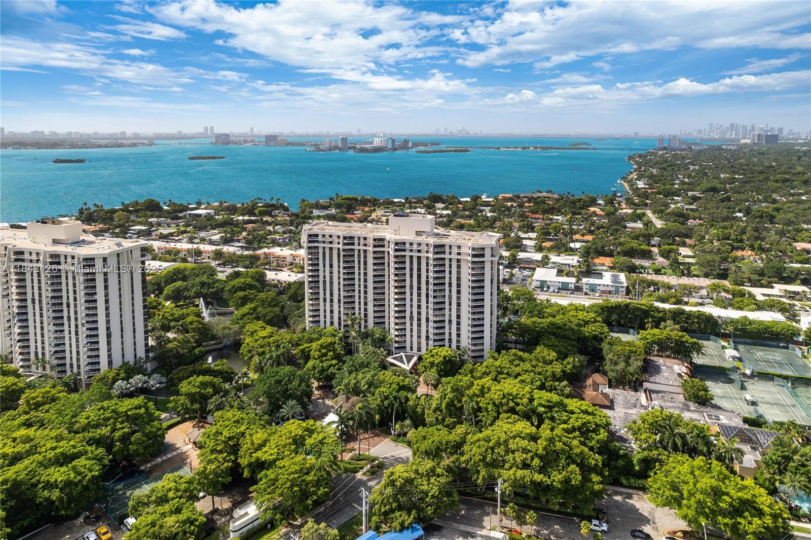 2000 Towerside Ter # 9 Unit: PH-9