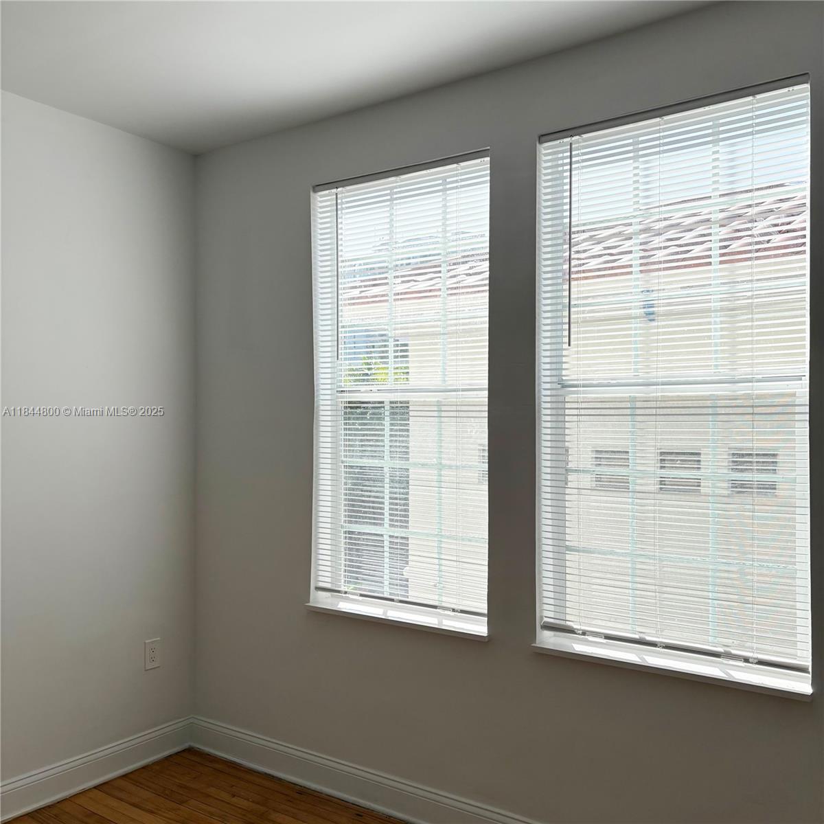 4349 Sheridan Ave # 7