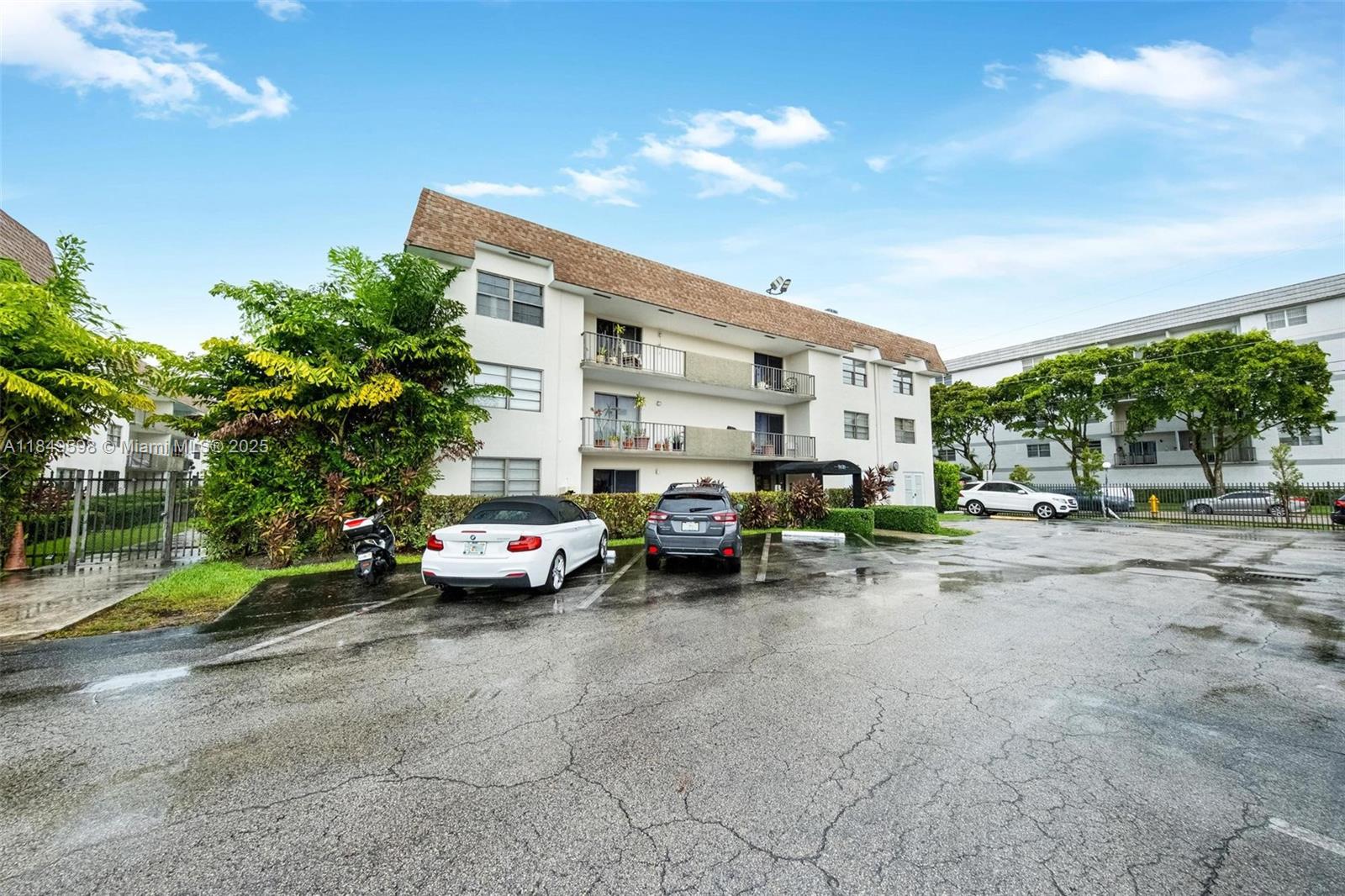 9020 NE 8th Ave # 2G